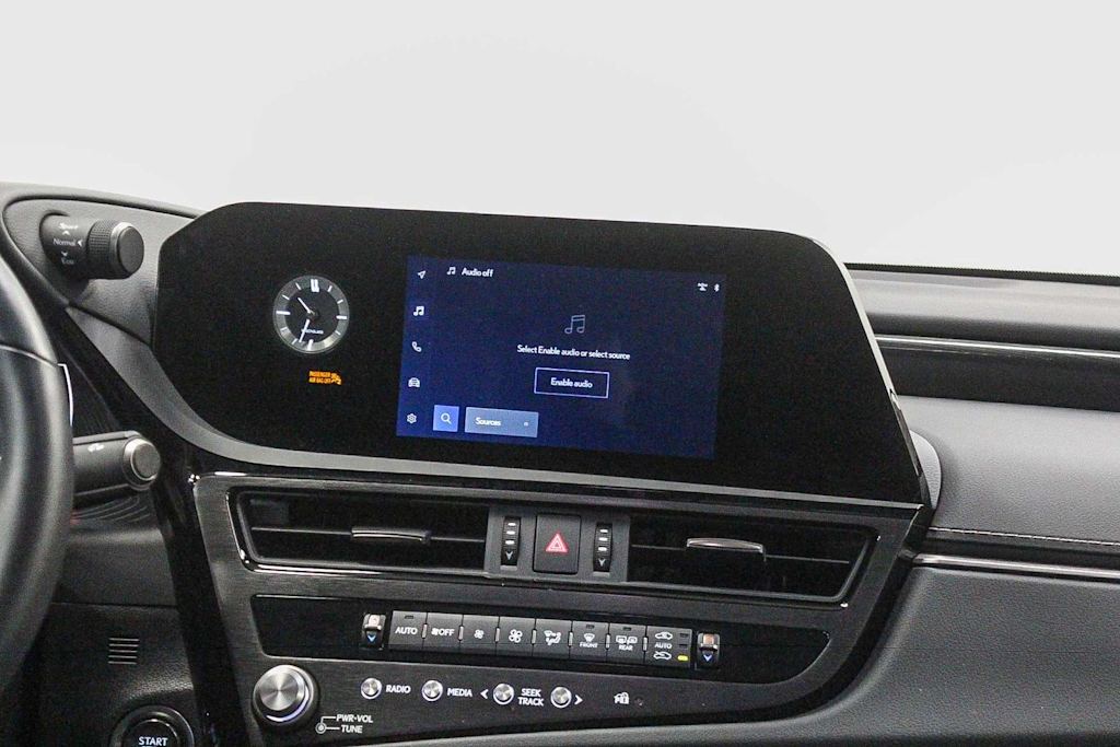 Thumbnail: 2025 Lexus ES - 20