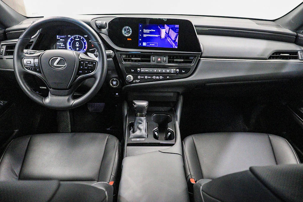 Thumbnail: 2025 Lexus ES - 8