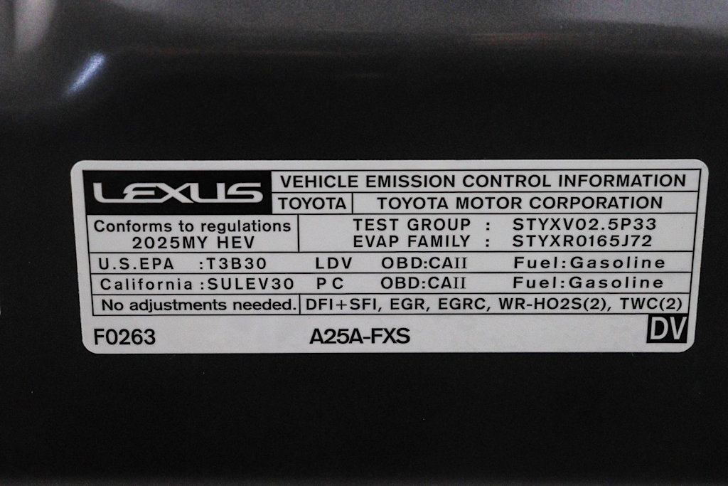 Thumbnail: 2025 Lexus ES - 16