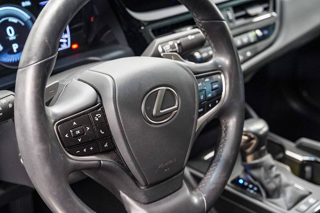 Thumbnail: 2024 Lexus ES - 14