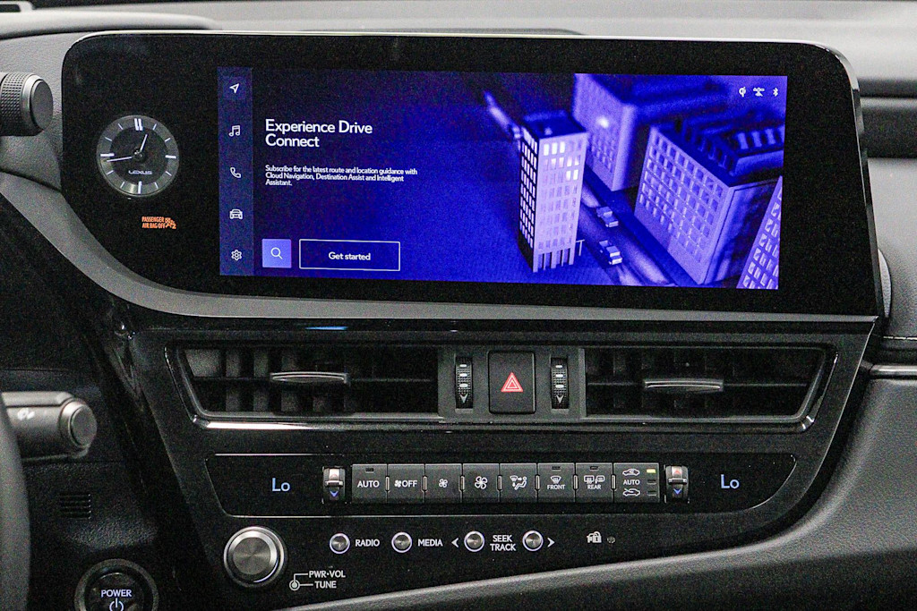 Thumbnail: 2025 Lexus ES - 25