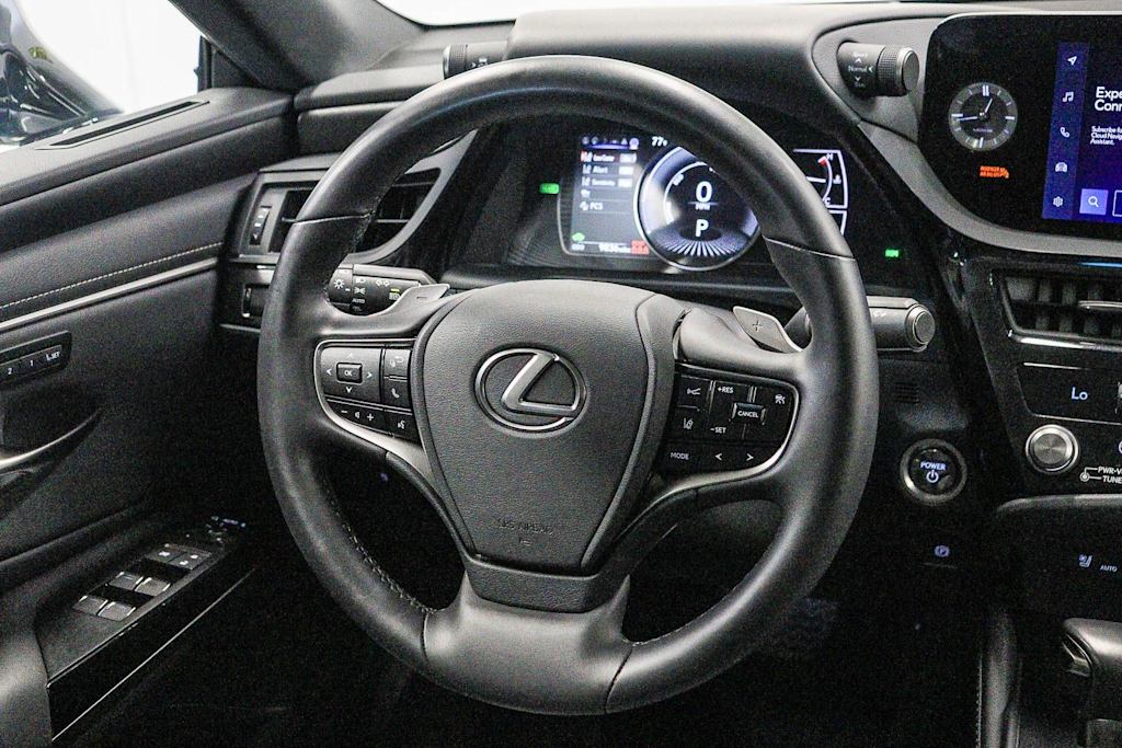 Thumbnail: 2025 Lexus ES - 11