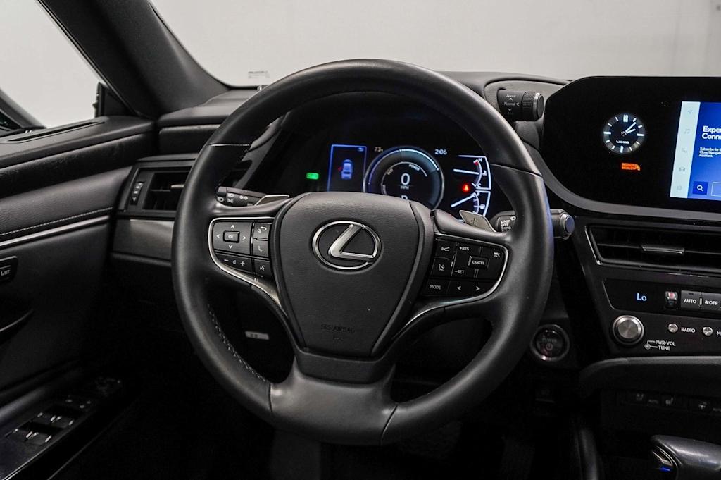 Thumbnail: 2024 Lexus ES - 8