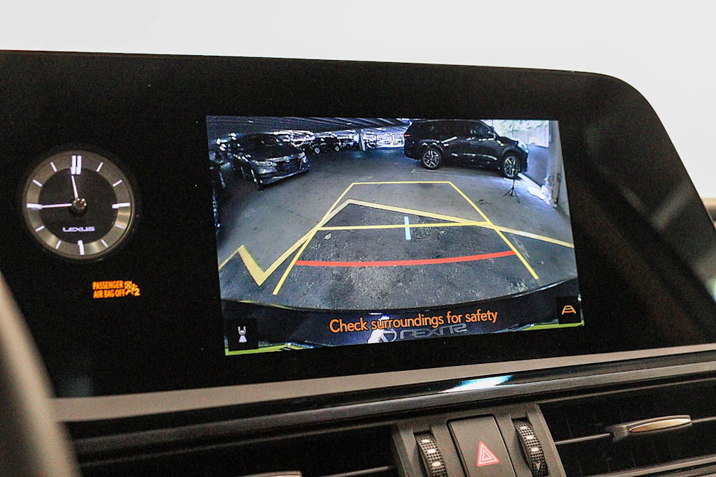 Thumbnail: 2024 Lexus ES - 27