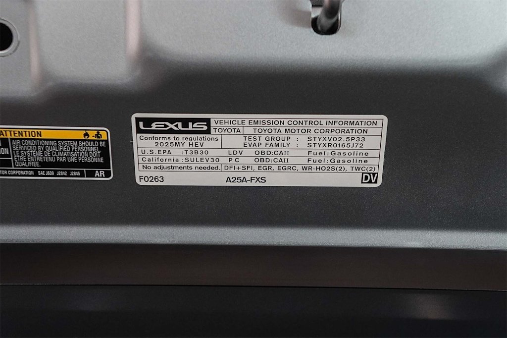 Thumbnail: 2025 Lexus ES - 16