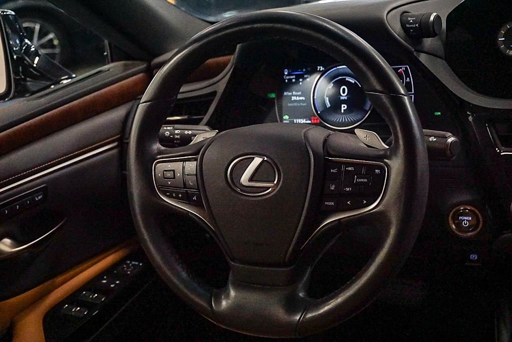 Thumbnail: 2023 Lexus ES - 12
