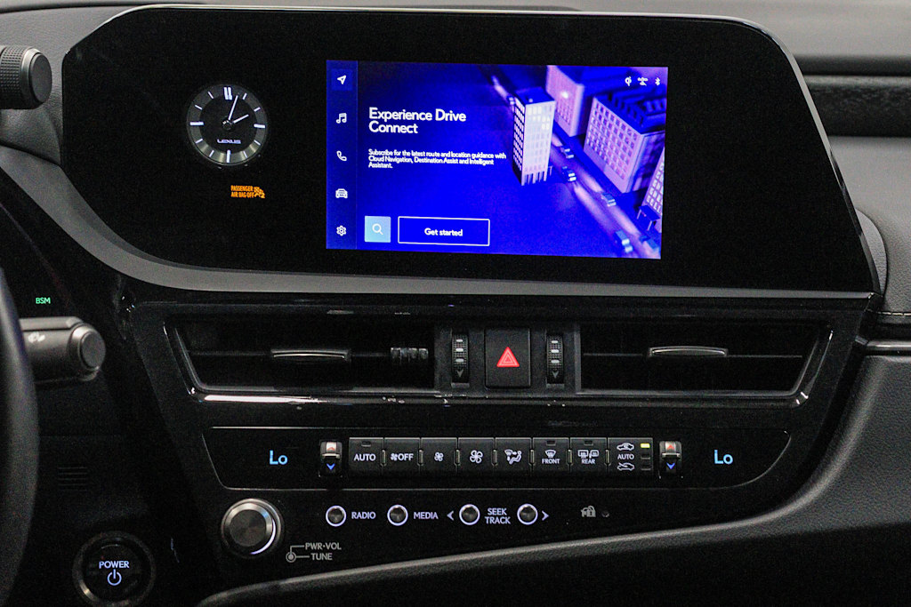 Thumbnail: 2025 Lexus ES - 24