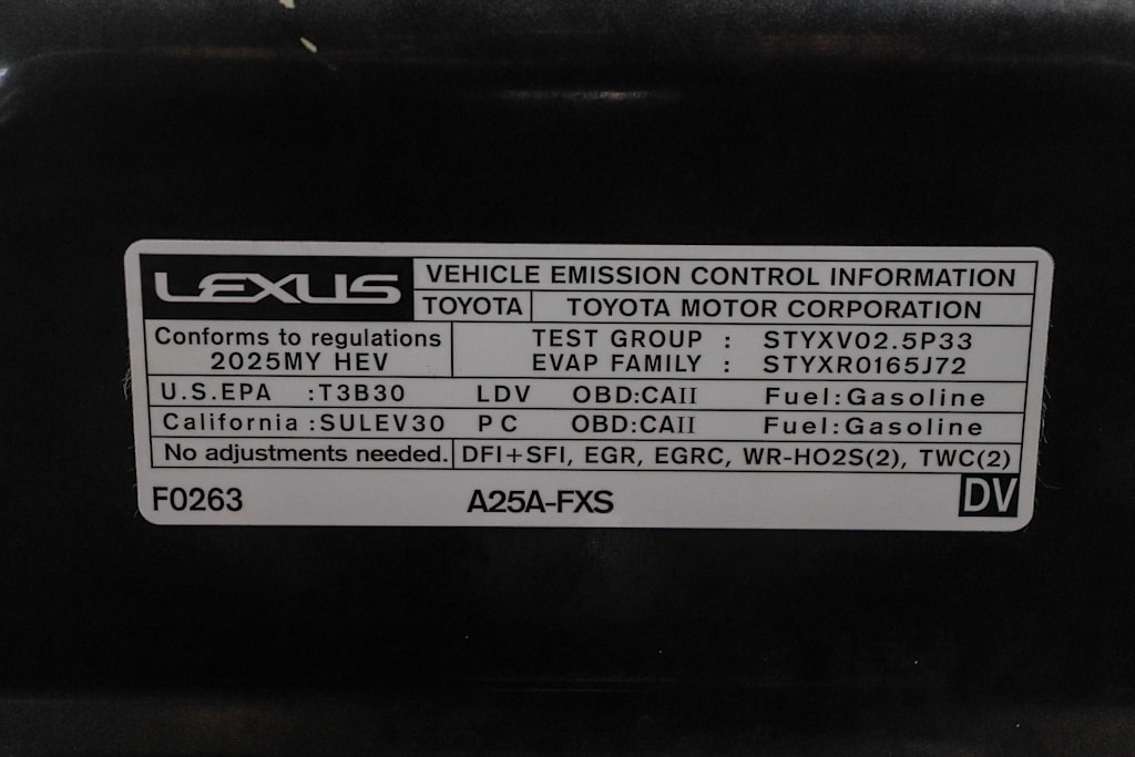 Thumbnail: 2025 Lexus ES - 16