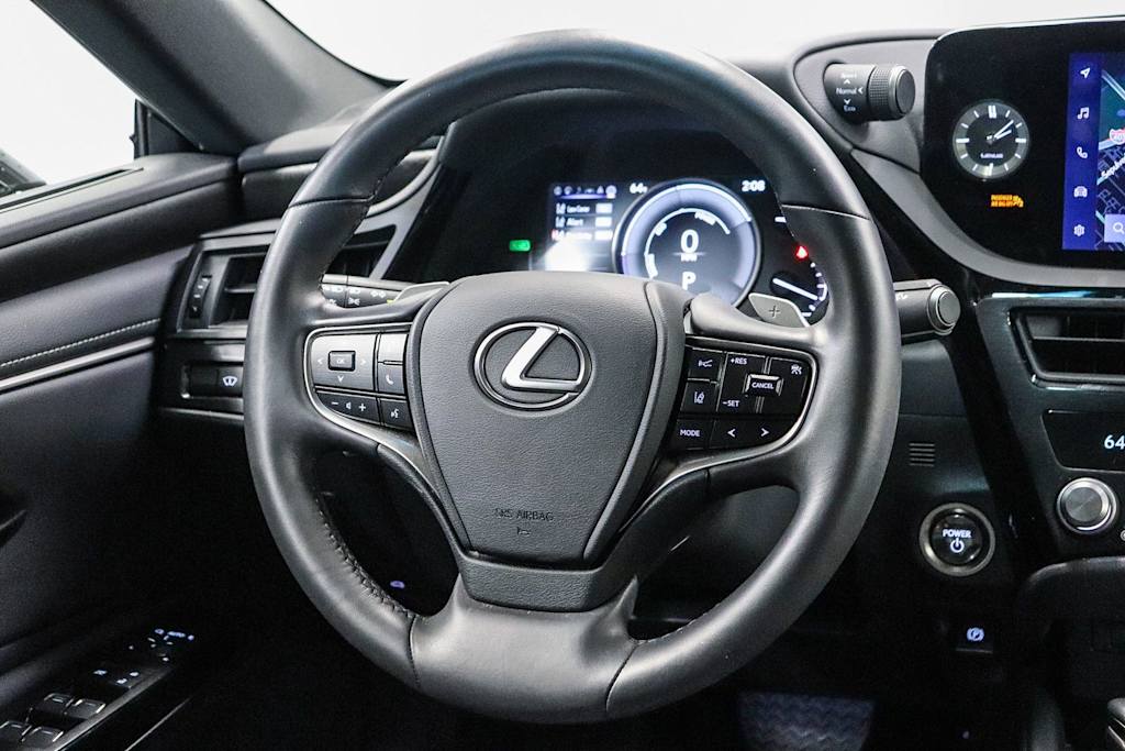 Thumbnail: 2025 Lexus ES - 8