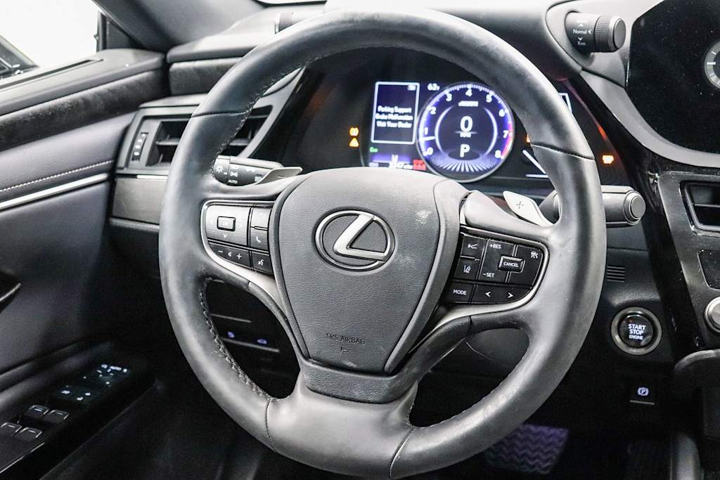 Thumbnail: 2024 Lexus ES - 8