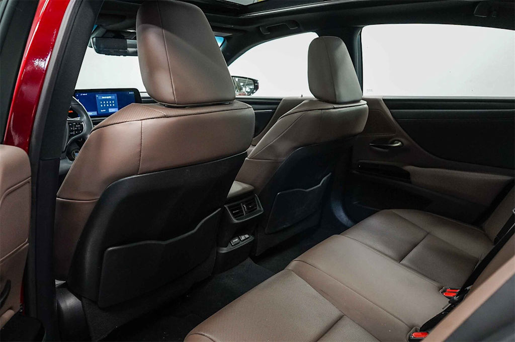Thumbnail: 2024 Lexus ES - 12