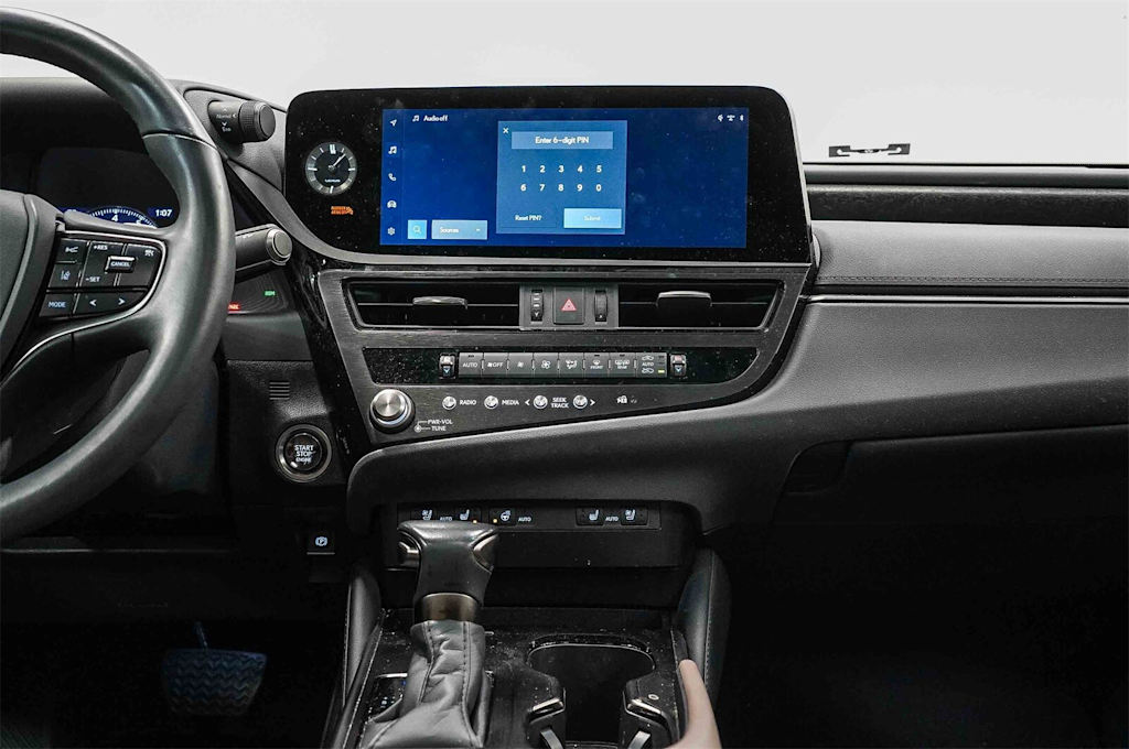 Thumbnail: 2024 Lexus ES - 14