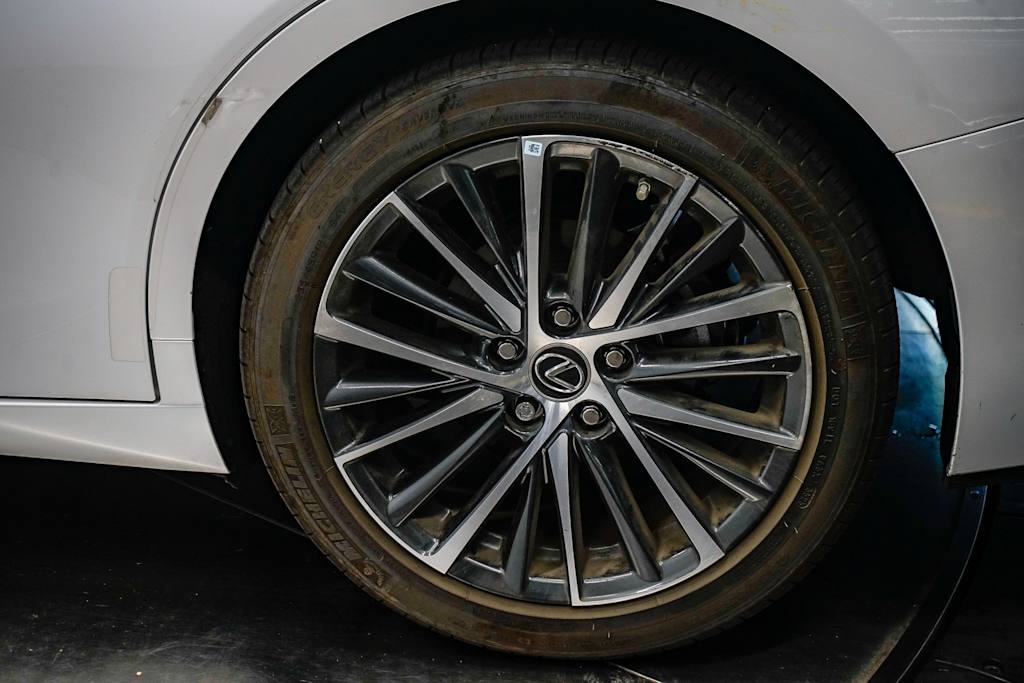 2024 Lexus ES 350 6