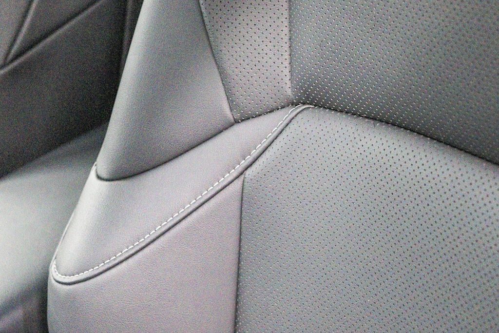 Thumbnail: 2025 Lexus ES - 29