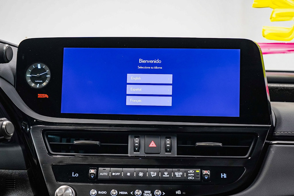 Thumbnail: 2024 Lexus ES - 23