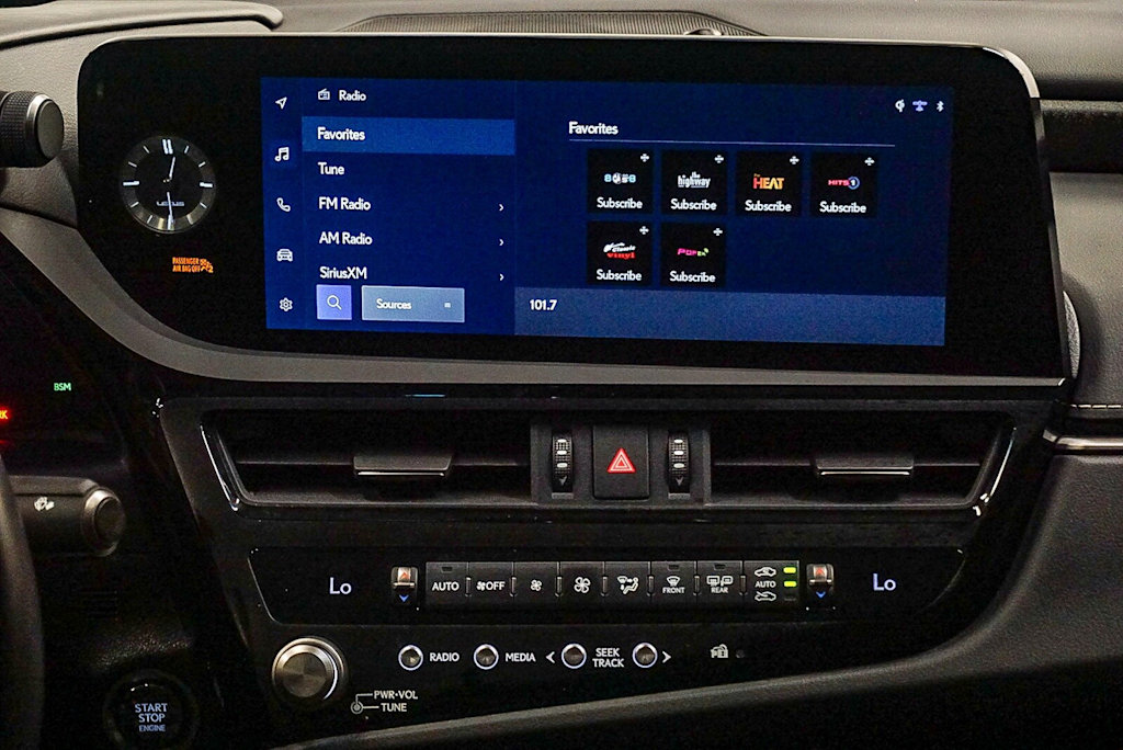 Thumbnail: 2025 Lexus ES - 22