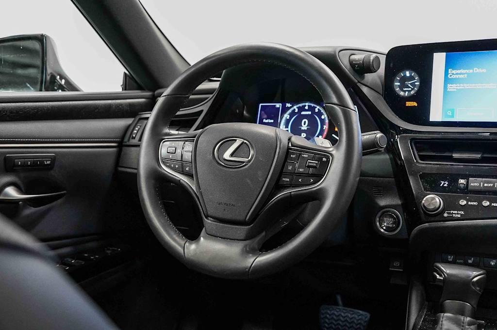 Thumbnail: 2023 Lexus ES - 12