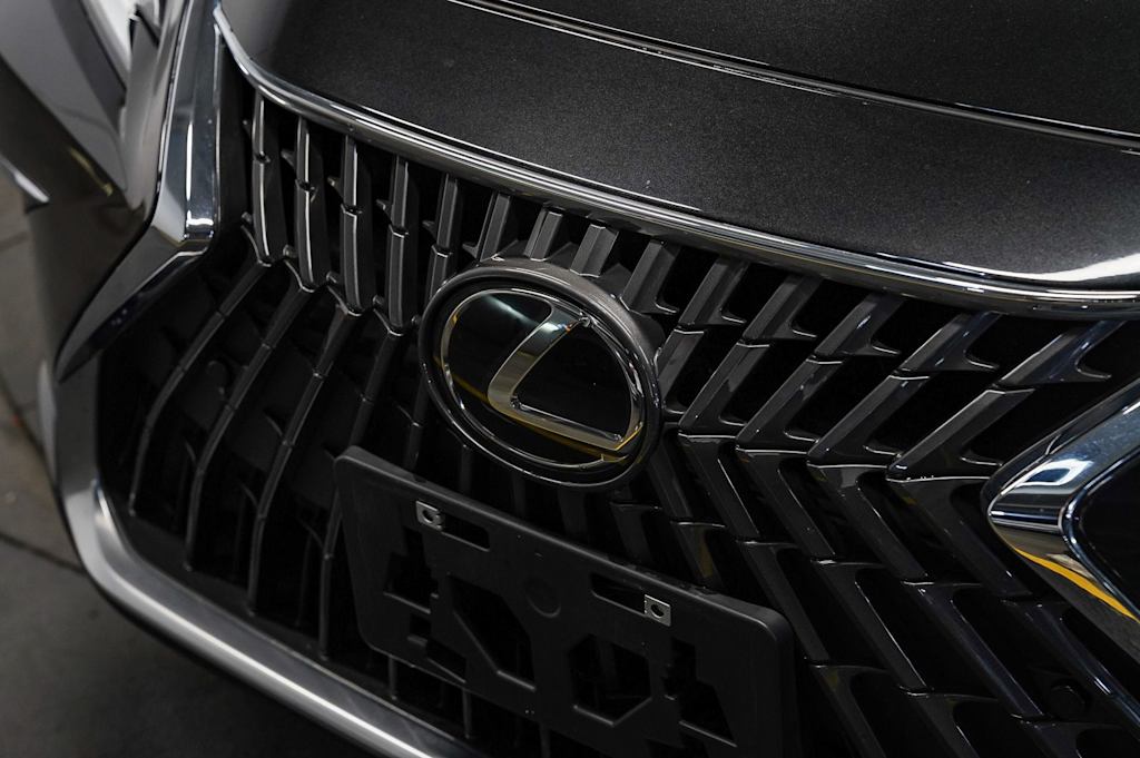 Thumbnail: 2024 Lexus ES - 6