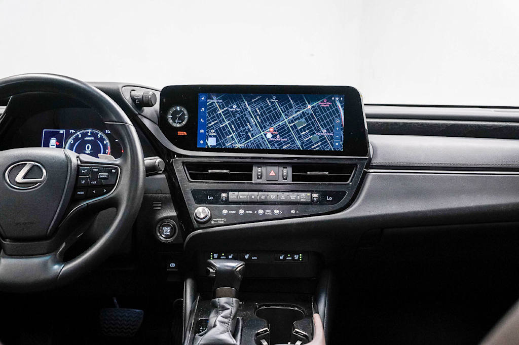 Thumbnail: 2024 Lexus ES - 9