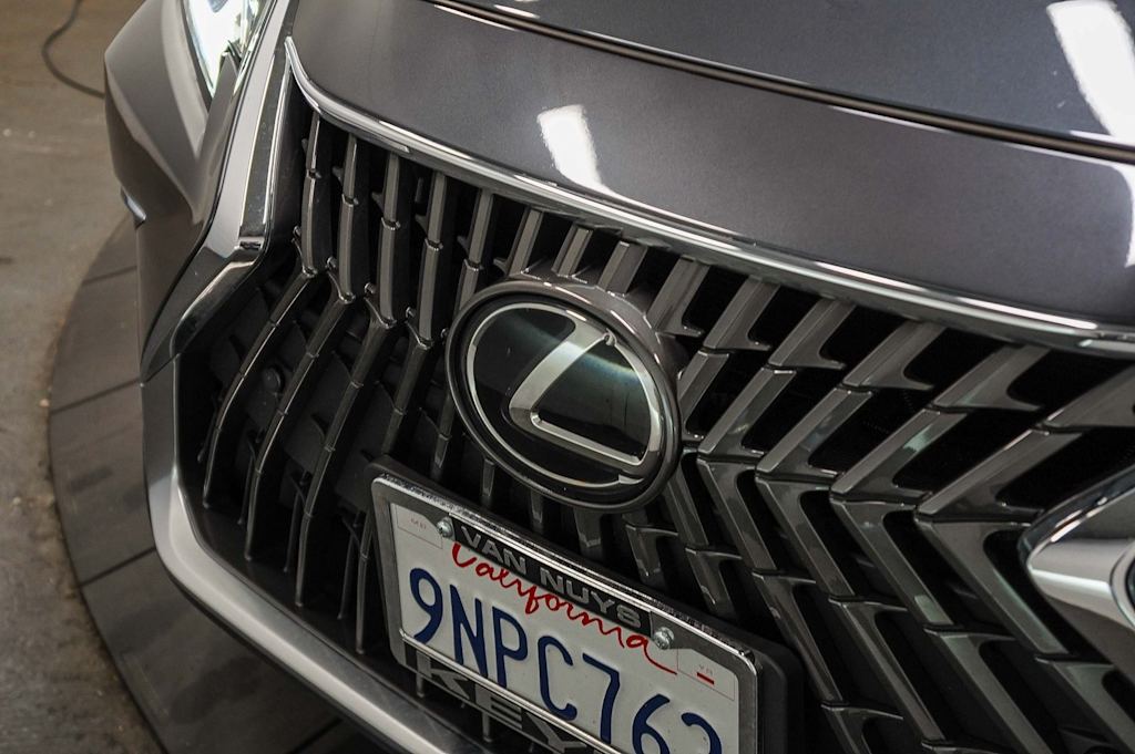 Thumbnail: 2025 Lexus ES - 18