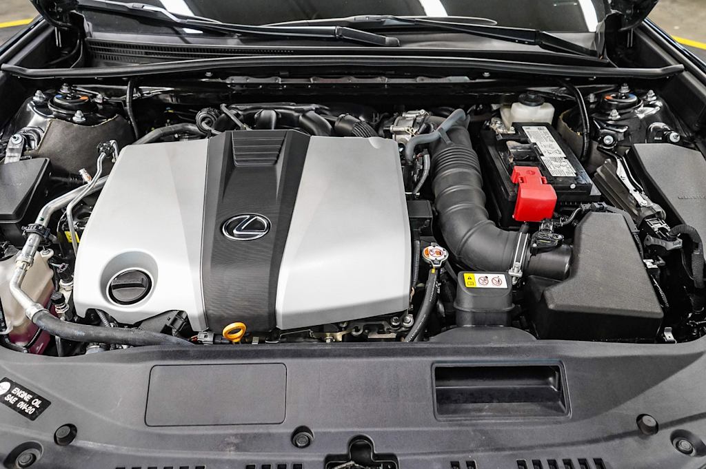 Thumbnail: 2025 Lexus ES - 8