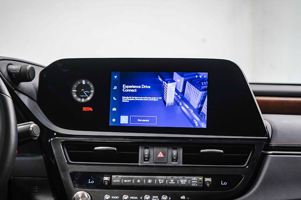 Thumbnail: 2025 Lexus ES - 15