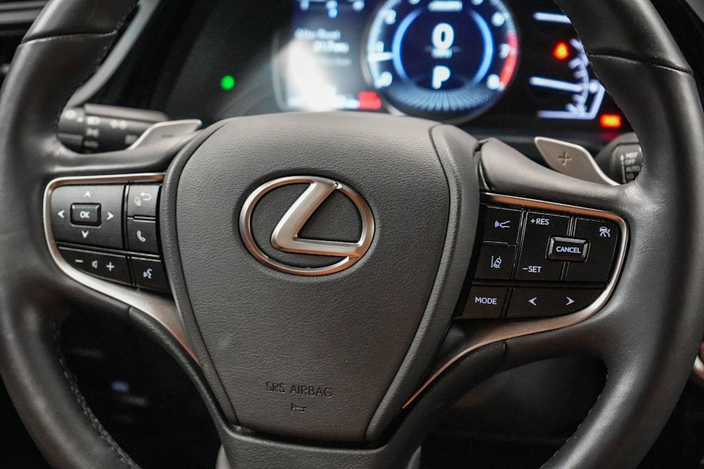 Thumbnail: 2024 Lexus ES - 27