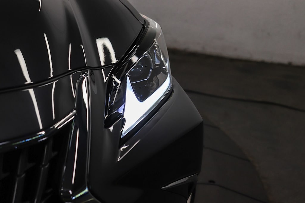 Thumbnail: 2025 Lexus ES - 22