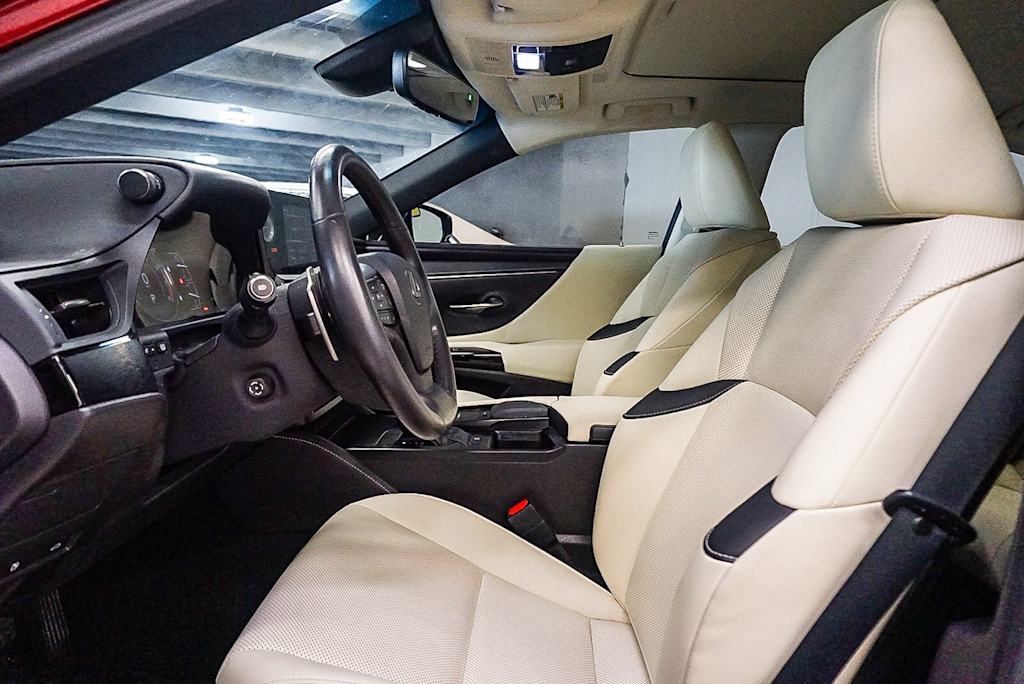 Thumbnail: 2022 Lexus ES - 11