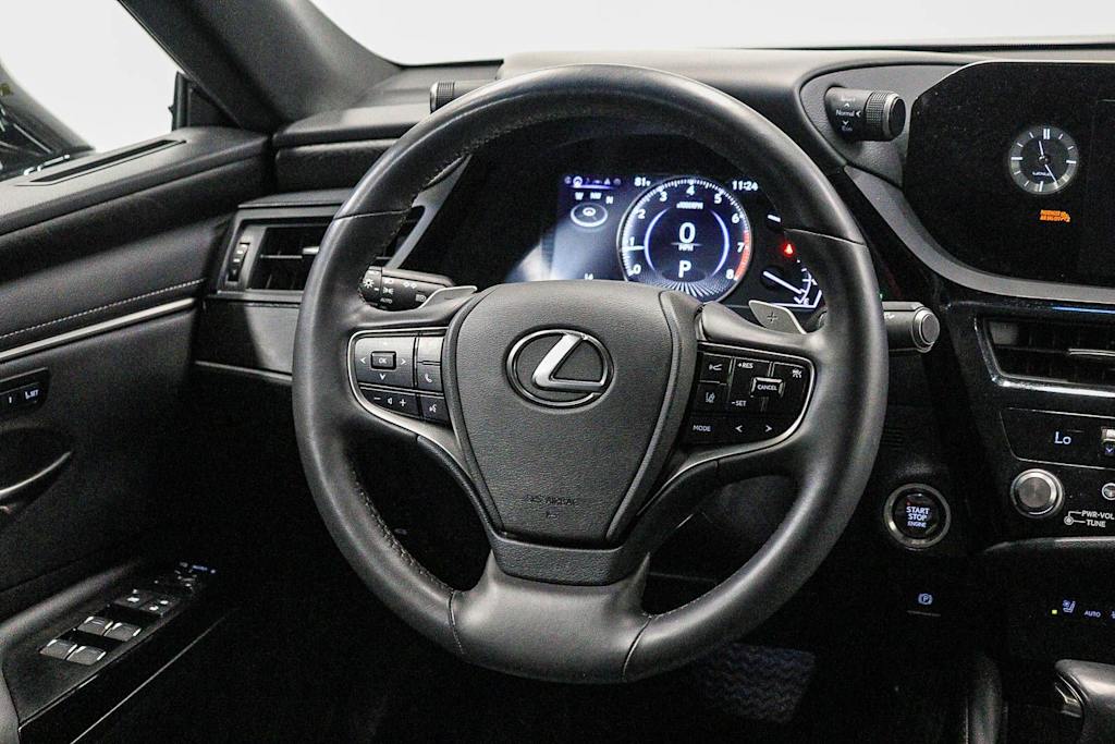 Thumbnail: 2024 Lexus ES - 11