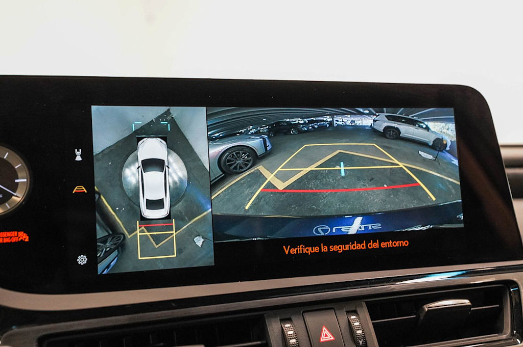 Thumbnail: 2025 Lexus ES - 28