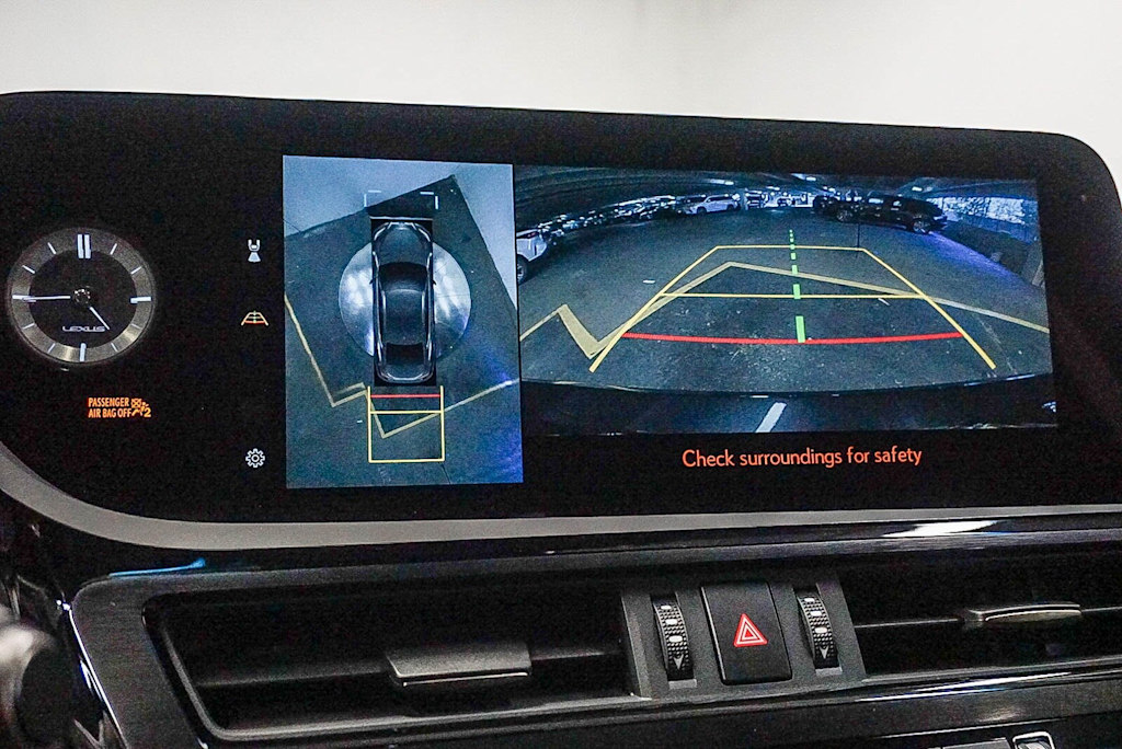 Thumbnail: 2025 Lexus ES - 28