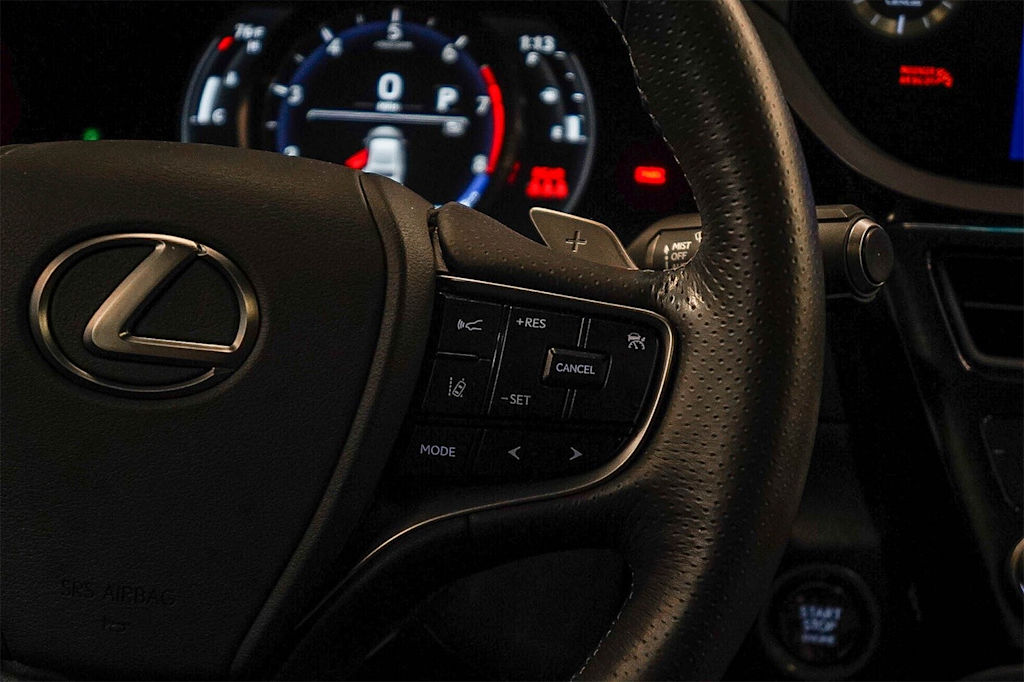 Thumbnail: 2023 Lexus ES - 23