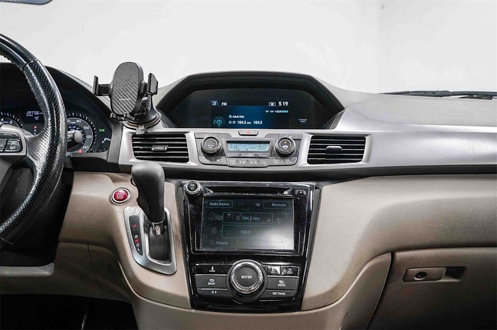 Thumbnail: 2016 Honda Odyssey - 9