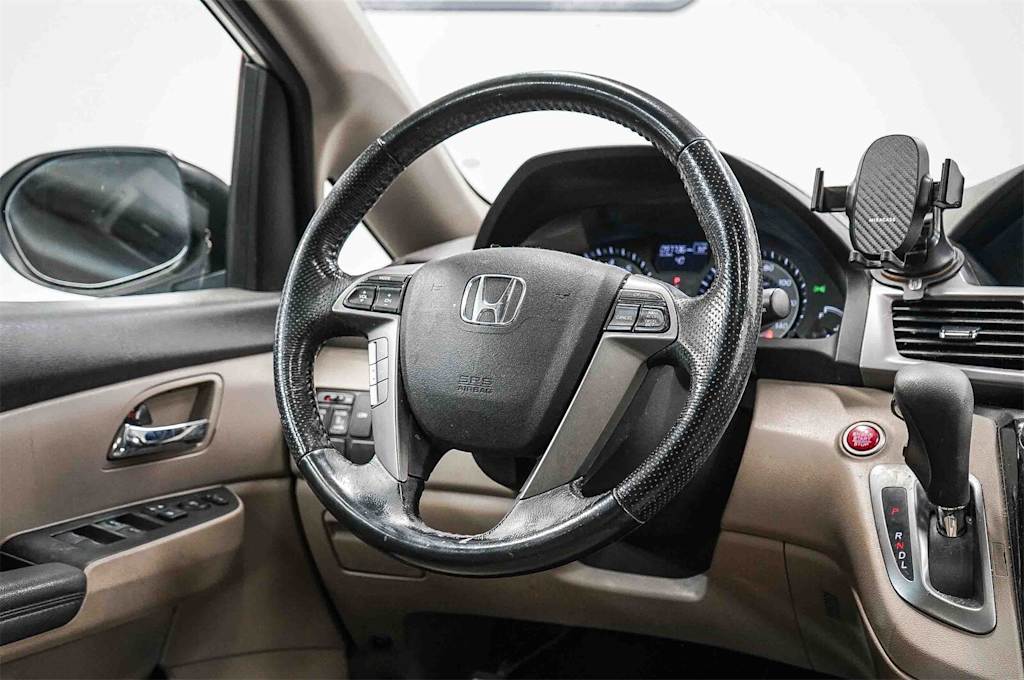 Thumbnail: 2016 Honda Odyssey - 13