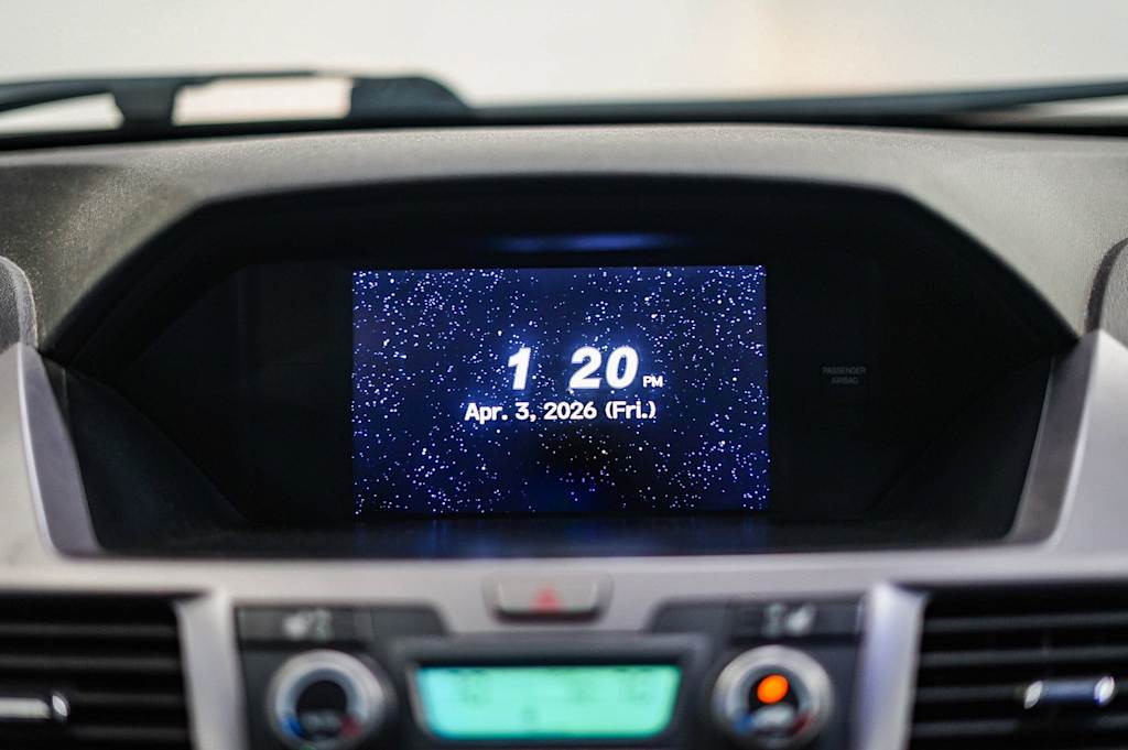 Thumbnail: 2012 Honda Odyssey - 24