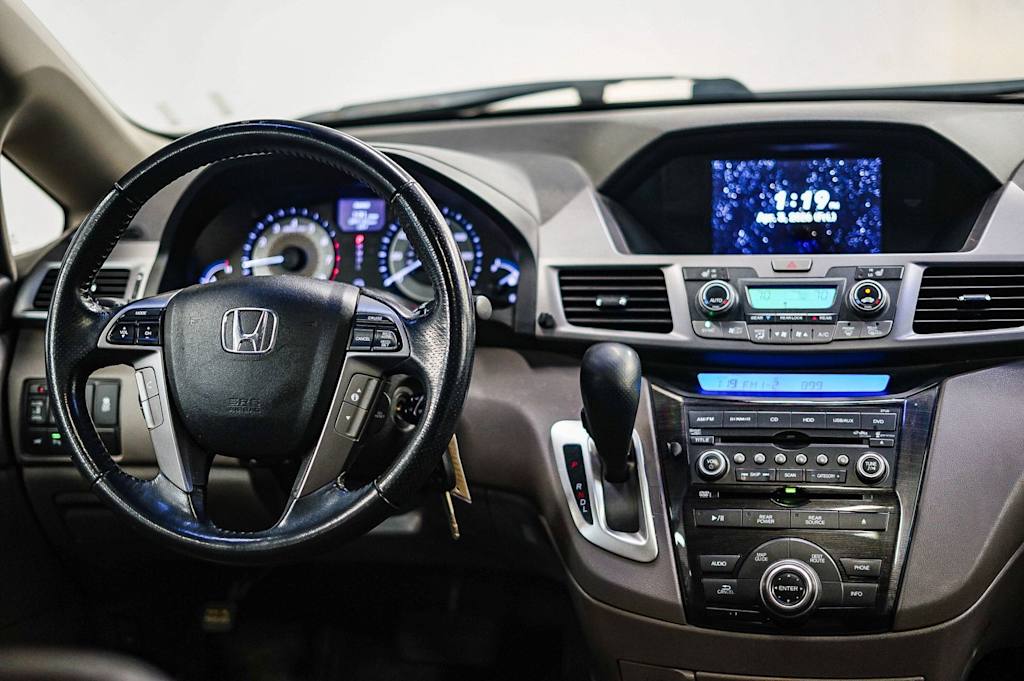Thumbnail: 2012 Honda Odyssey - 2