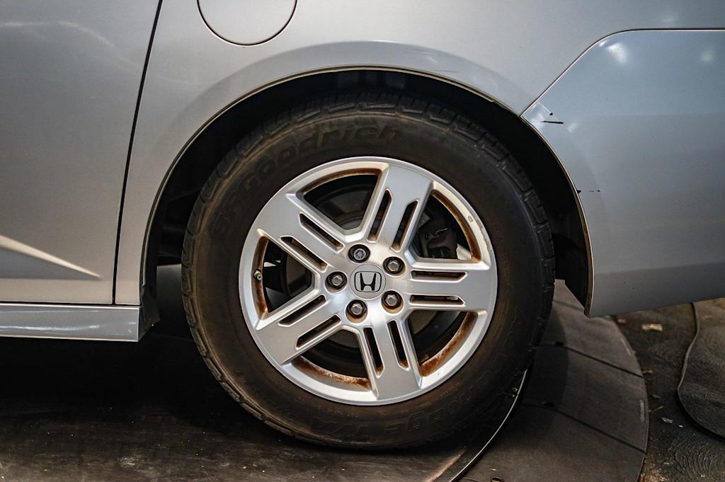 Thumbnail: 2012 Honda Odyssey - 21