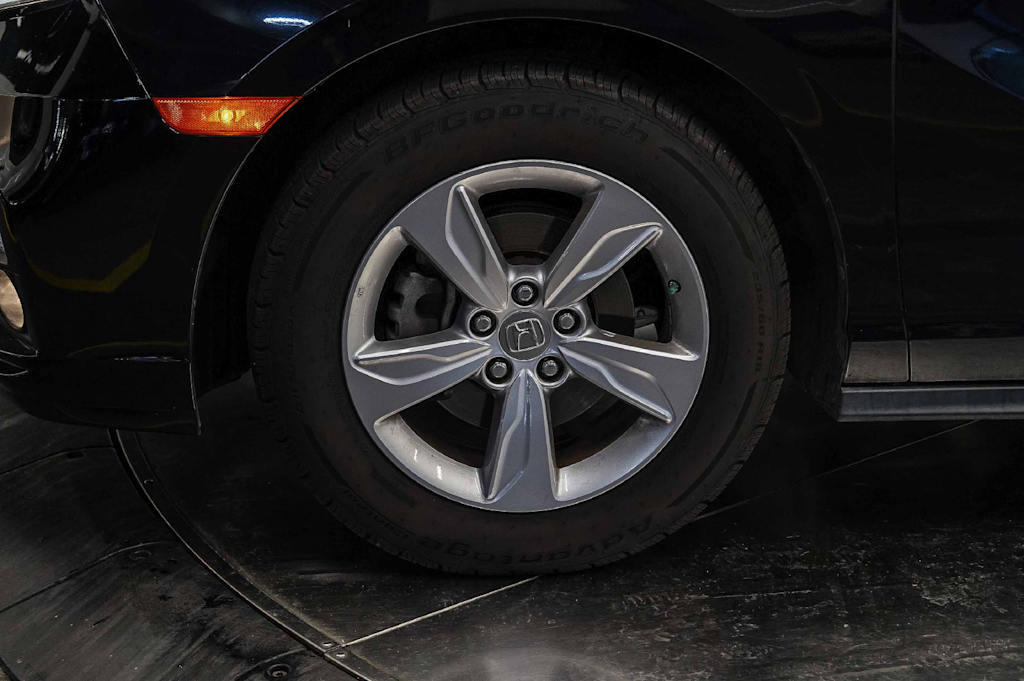 Thumbnail: 2019 Honda Odyssey - 7
