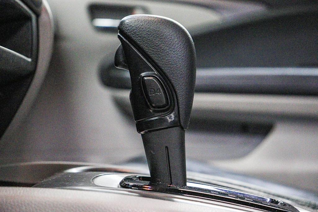 Thumbnail: 2020 Honda Pilot - 14