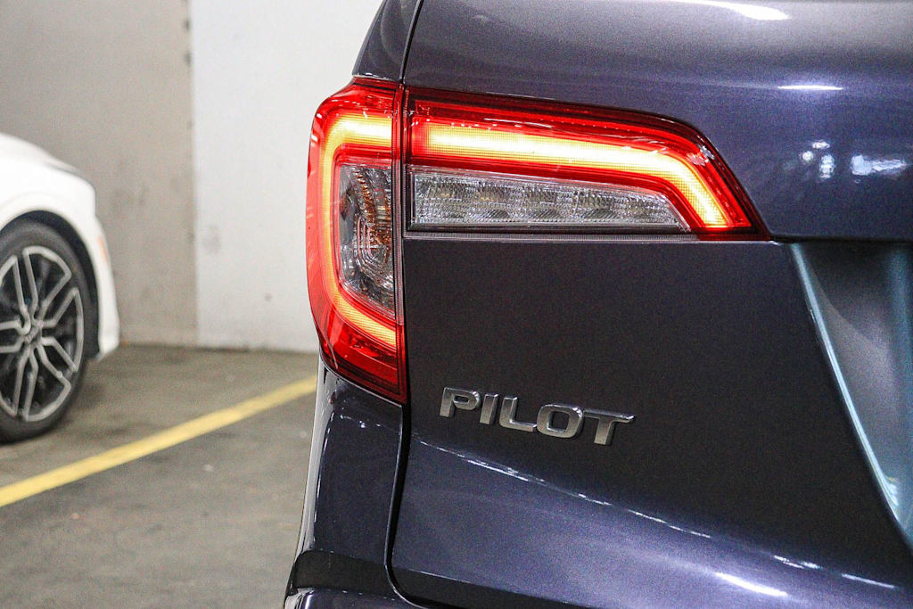 Thumbnail: 2020 Honda Pilot - 22