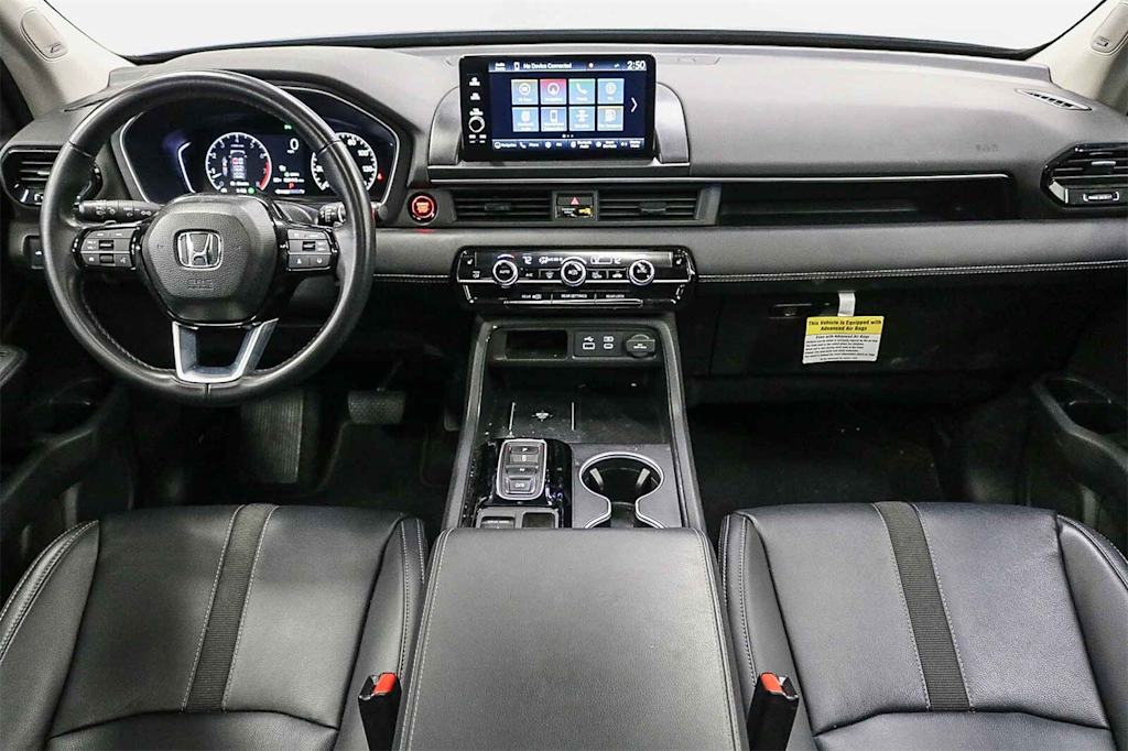 Thumbnail: 2023 Honda Pilot - 2