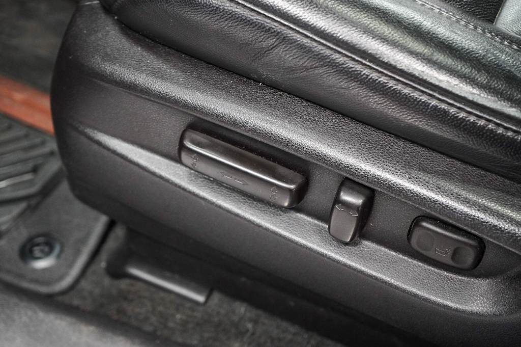 Thumbnail: 2016 Acura MDX - 27