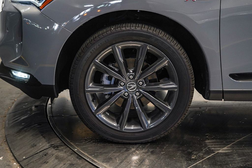 Thumbnail: 2025 Acura RDX - 7