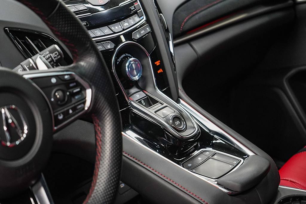 Thumbnail: 2025 Acura RDX - 16