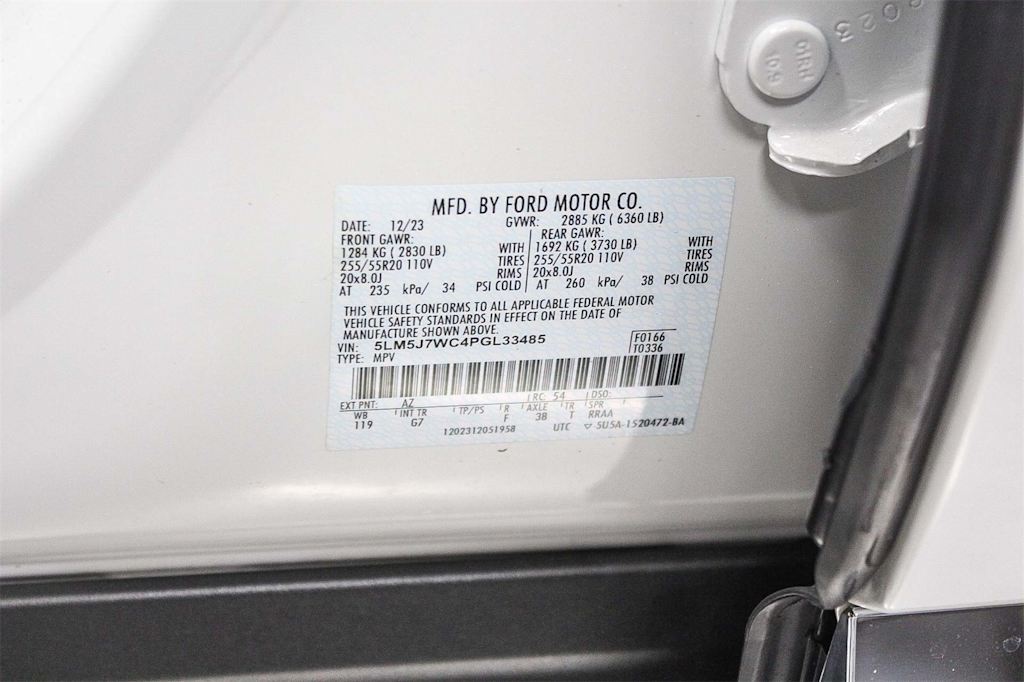 Thumbnail: 2023 Lincoln Aviator - 23