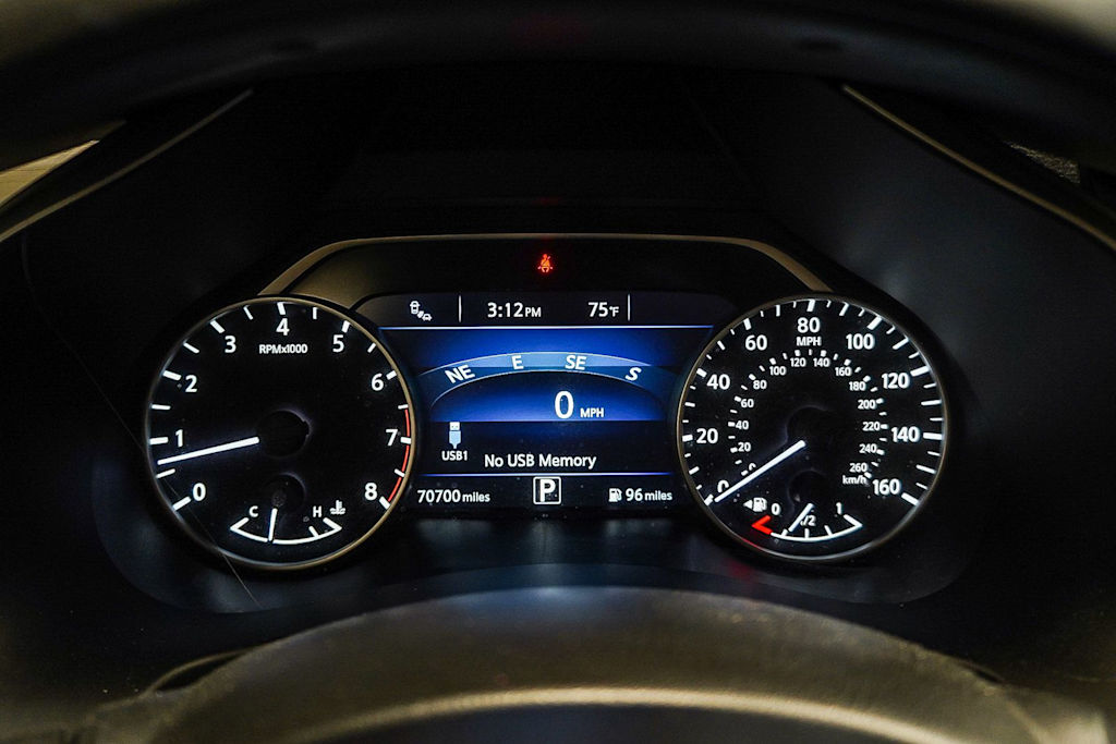 Thumbnail: 2015 Nissan Murano - 14