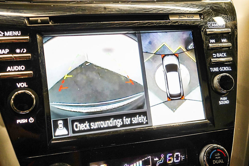 Thumbnail: 2015 Nissan Murano - 23