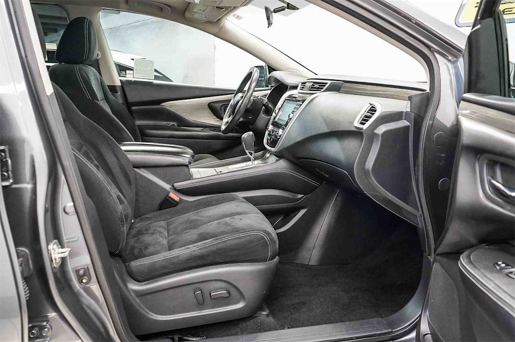 Thumbnail: 2016 Nissan Murano - 9