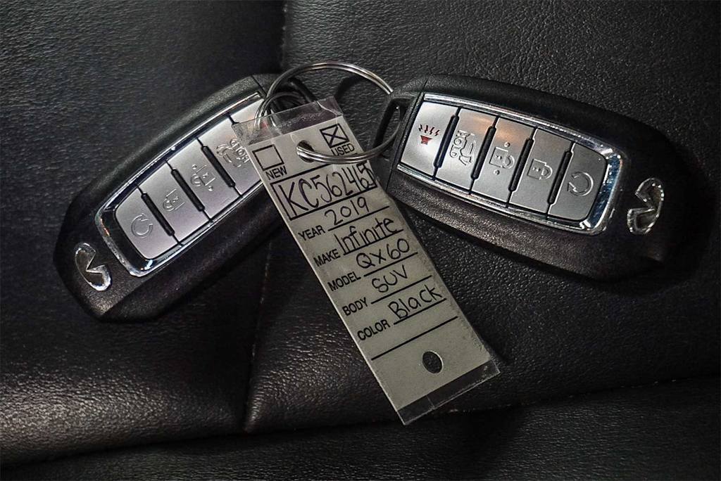 Thumbnail: 2019 INFINITI QX60 - 14